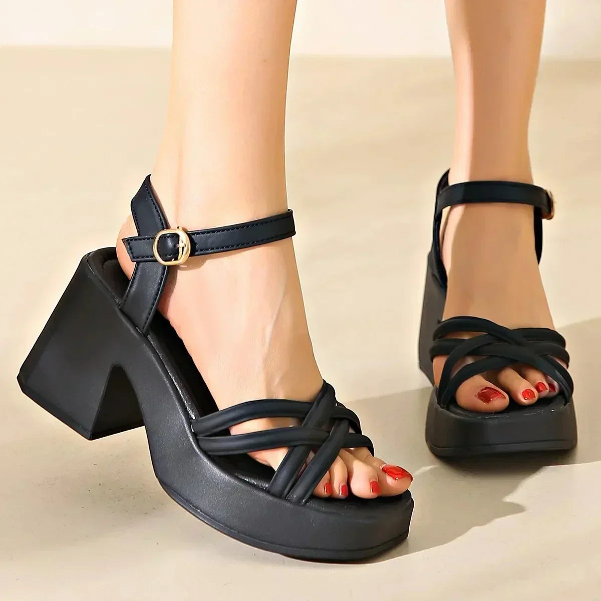 VITTORIA | Sandalen mit Bequemen Absätzen und Weiblichem Stil für Elegante Abende und Besondere Anlässe