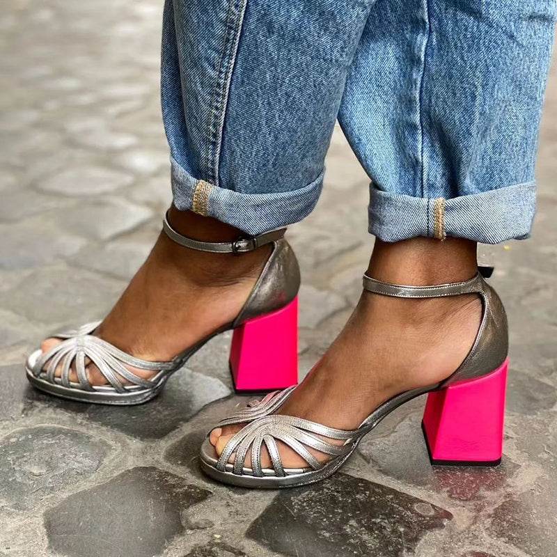Marcella™ | Sandalen mit Glänzendem Absatz
