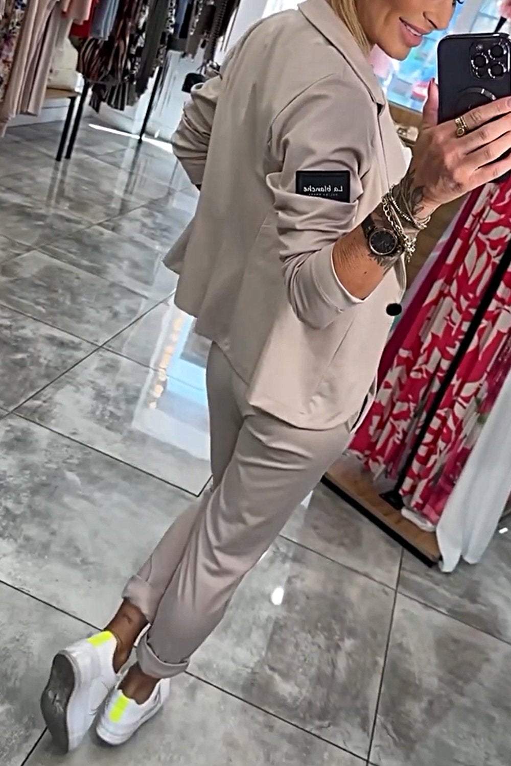 Jackie's - Top & Hose Set