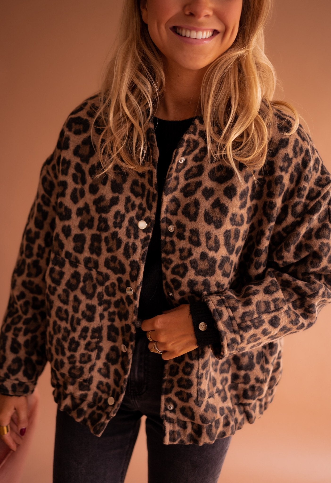 Luna | Trendy Damenjacke mit Leopardenmuster