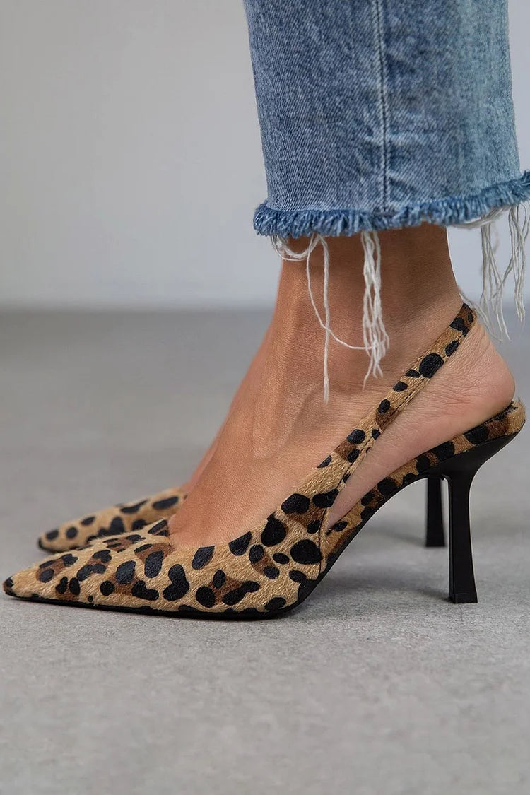 LEONORA | Elegante Tierdruck-Pantoletten für einen gewagten Stil