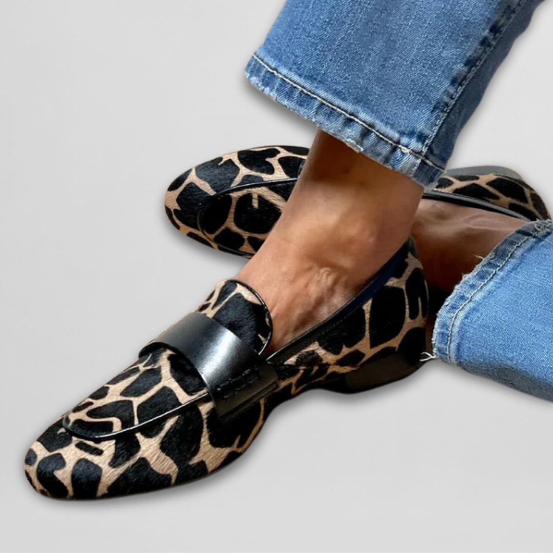 Noemi™ | Slipper mit Tierdruck