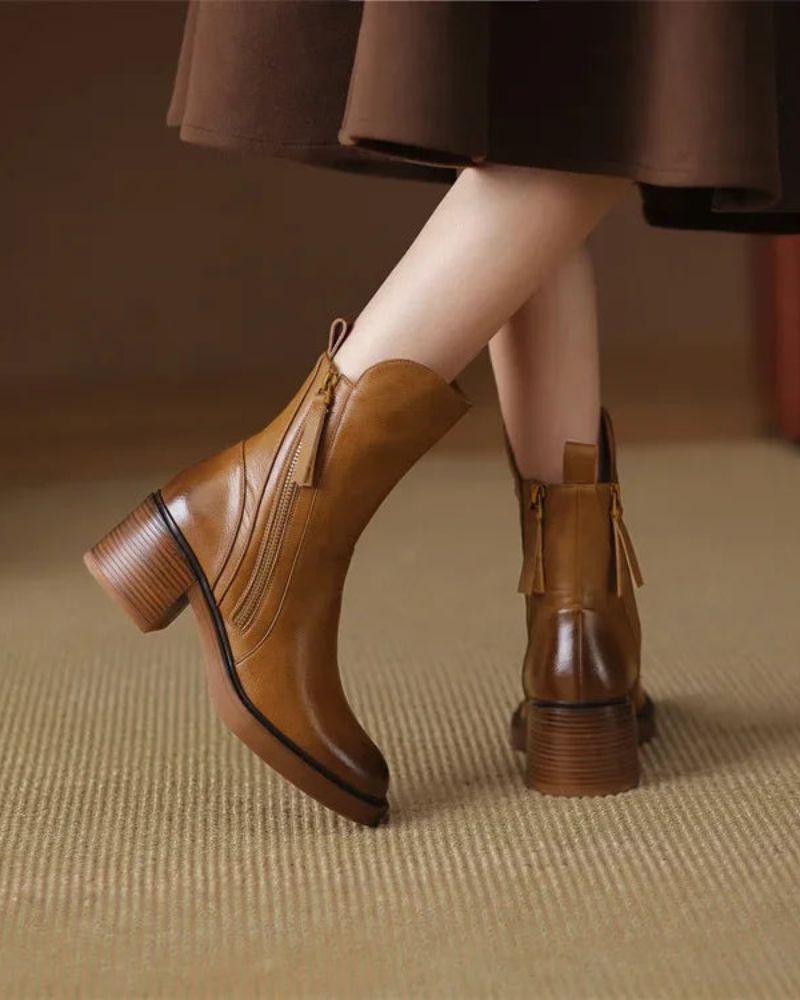 VALORINE™ | Schwarze Stiefel mit Absatz für Komfort und Stil