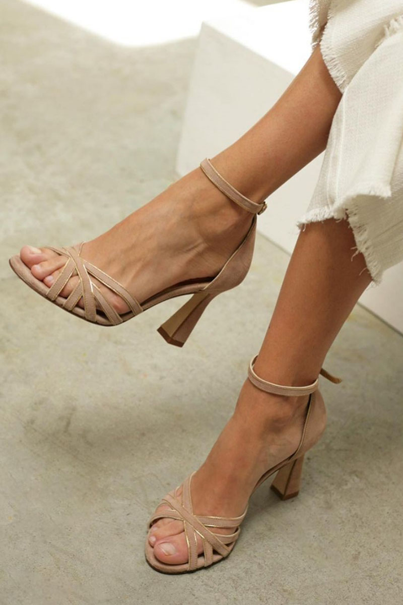Marona™ | Patchwork Sandalen mit runder Spitze und dünnem Absatz