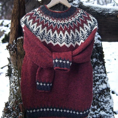 Saar – Warme Strickjacke mit klassischem Schulterdesign