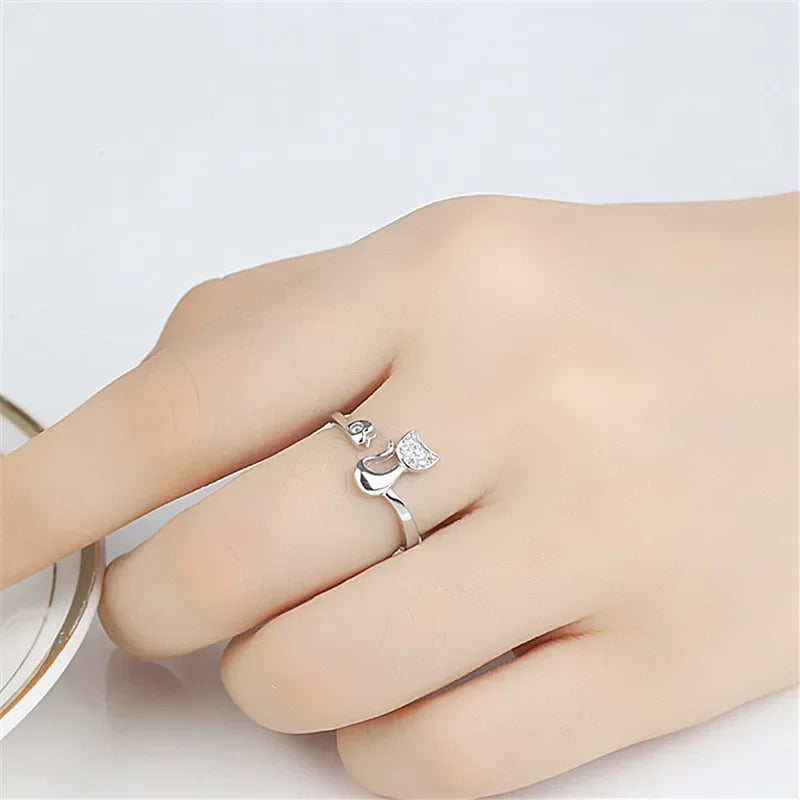 Offener Ring in Katzenform – Zirkonia
