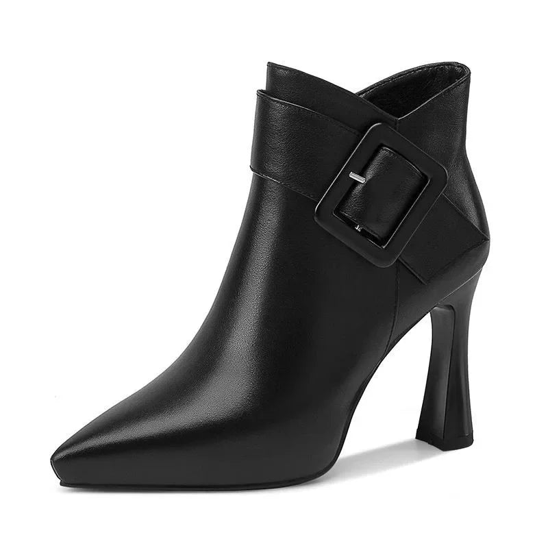 Aveline Stiefeletten mit Schnalle