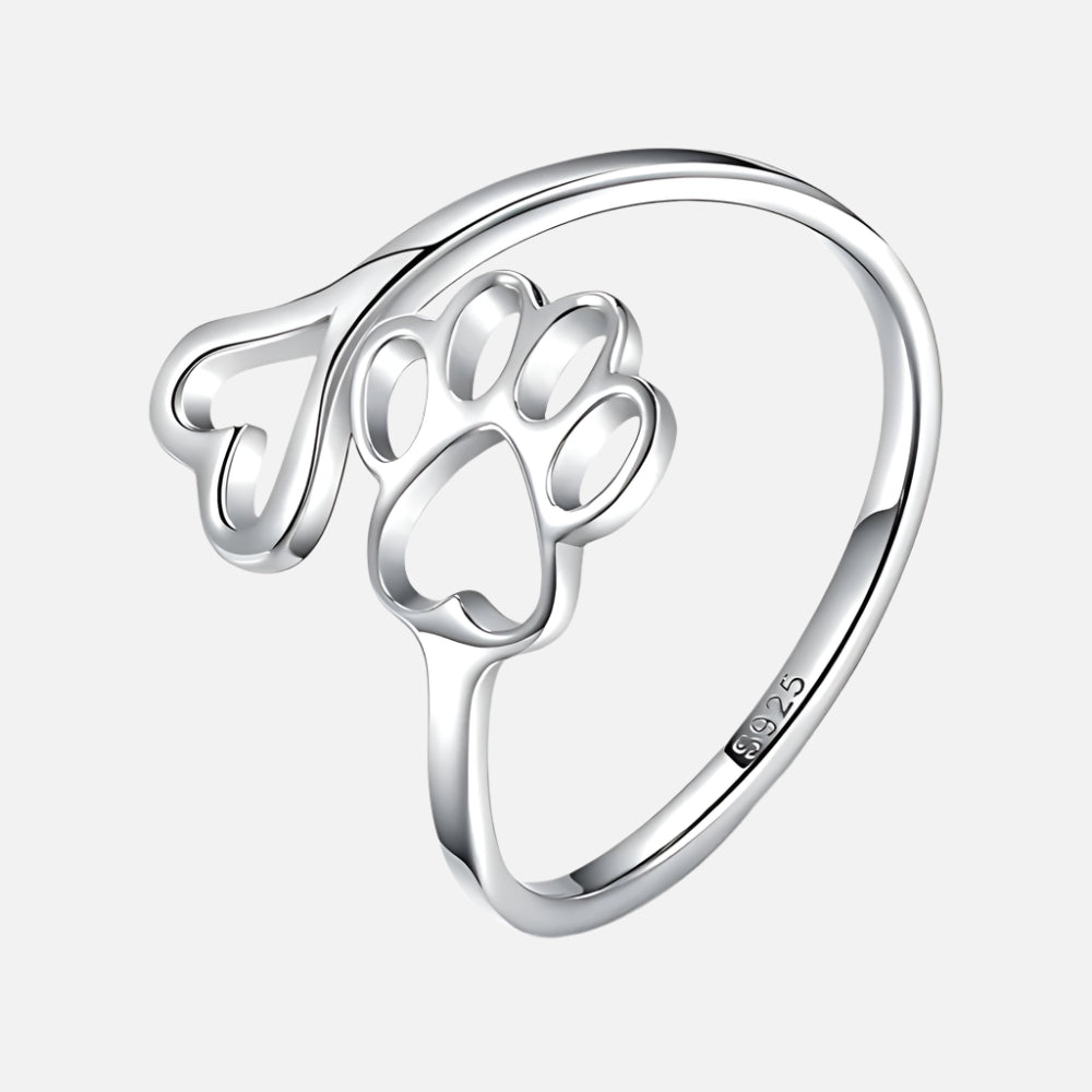 Handgefertigter Ring mit Pfote und Herz